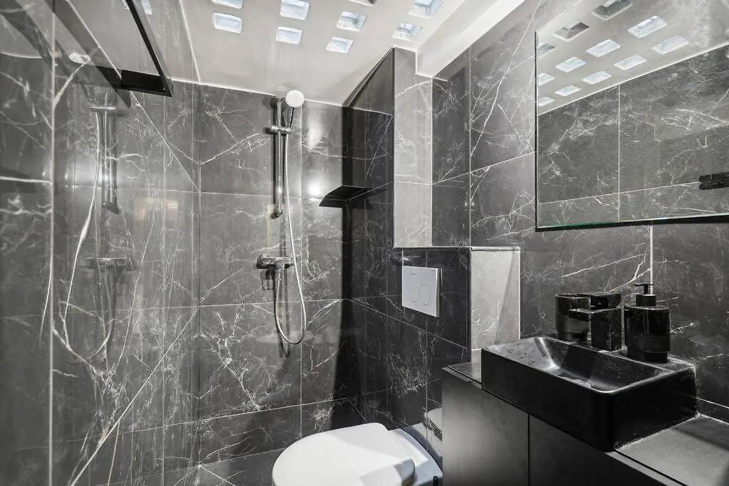 Duplex Parisien Pres Du Louvre Paris